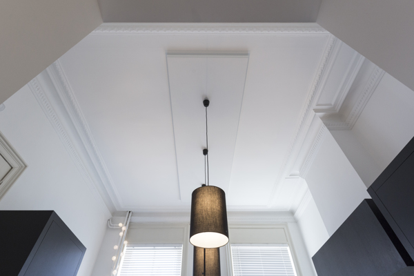 How to stop sound reverberation at home