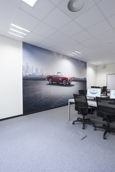 COUSTwall with printed BMW oldtimer in landscape office